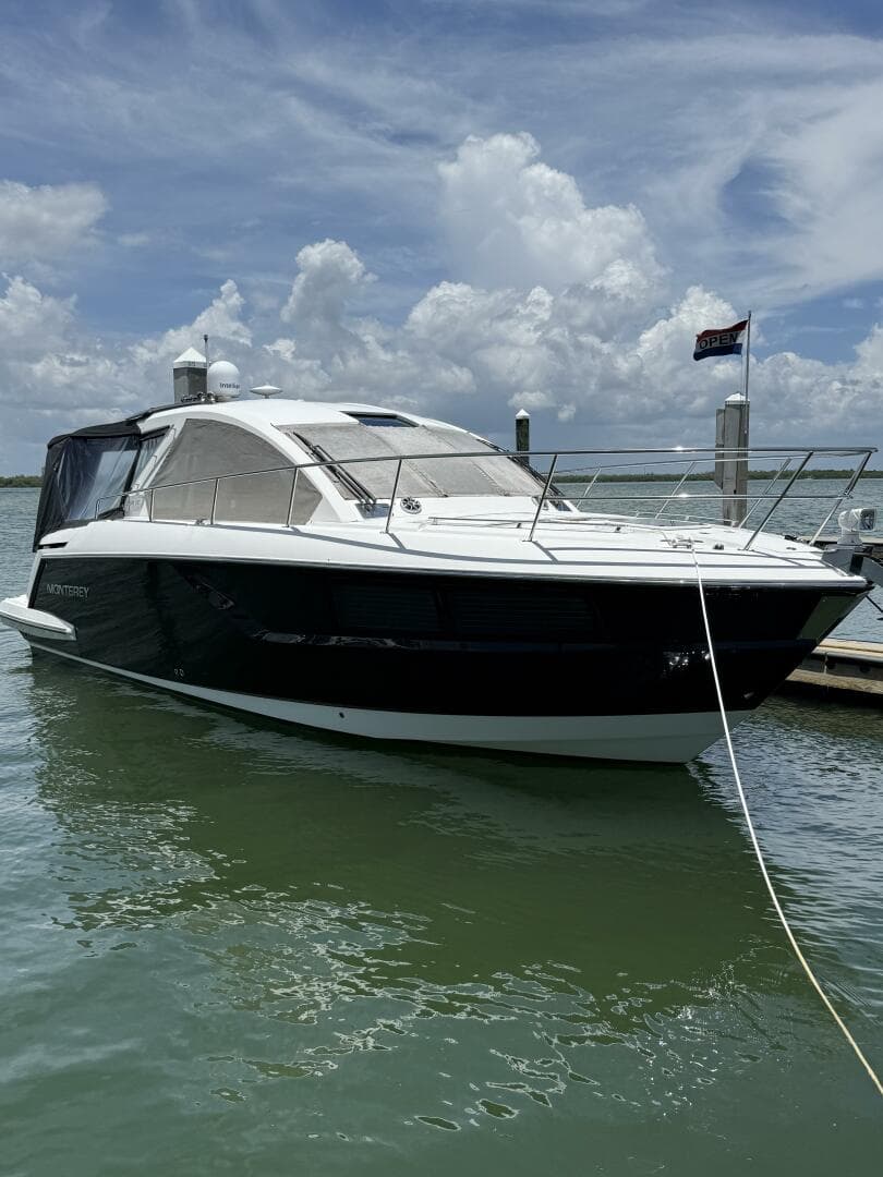 2016 Monterey 360 Sport Coupe Profile