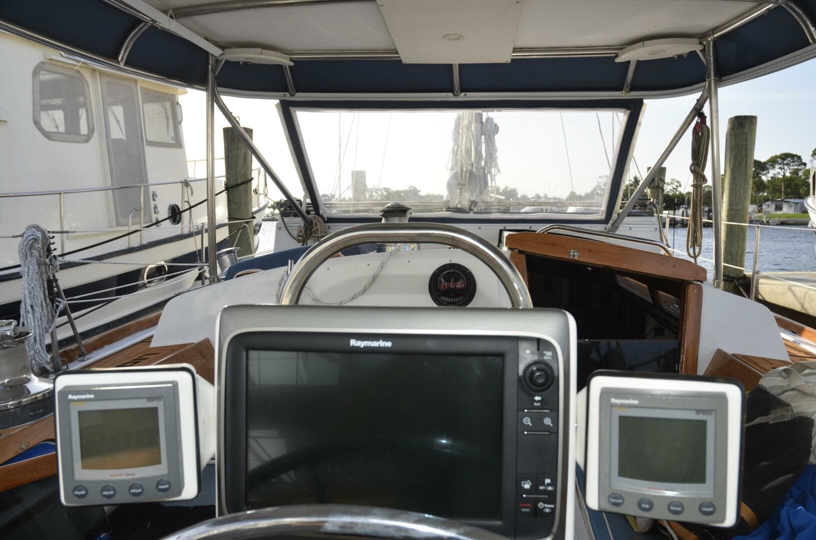 1980 Cheoy Lee Aft Cockpit