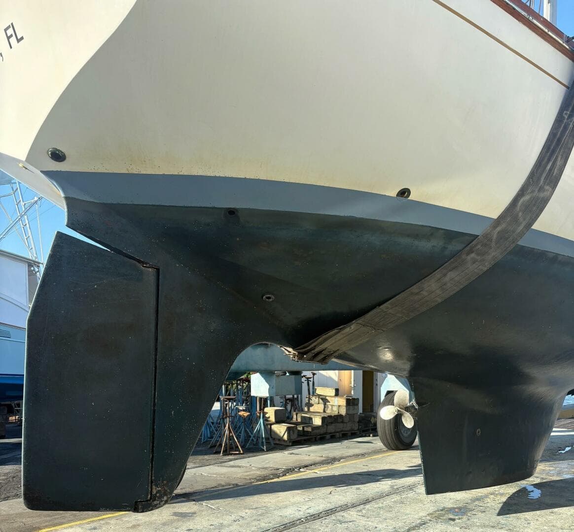 1980 Cheoy Lee Aft Cockpit