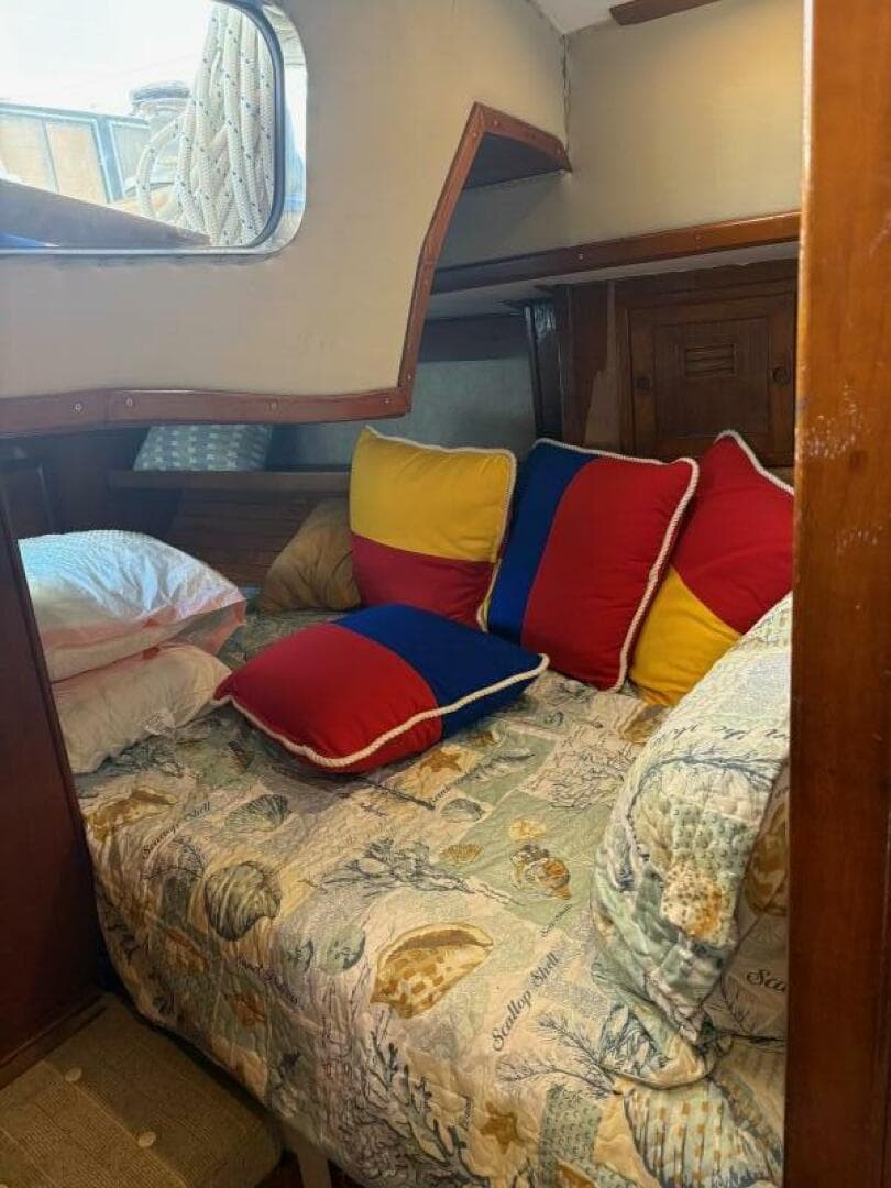 1980 Cheoy Lee Aft Cockpit