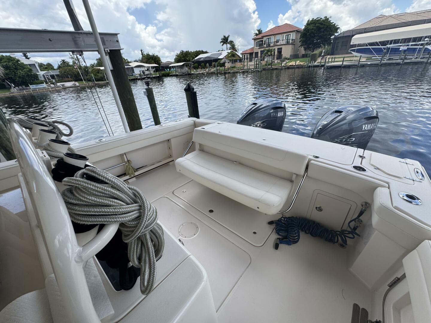 2021 Grady-White Canyon 336