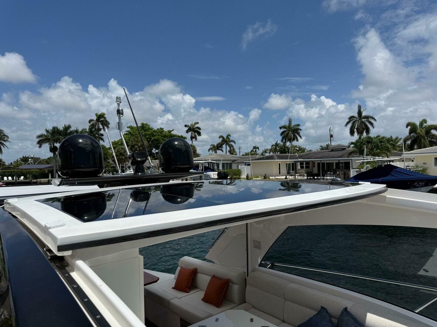 2023 Rio Yachts Sport Coupe