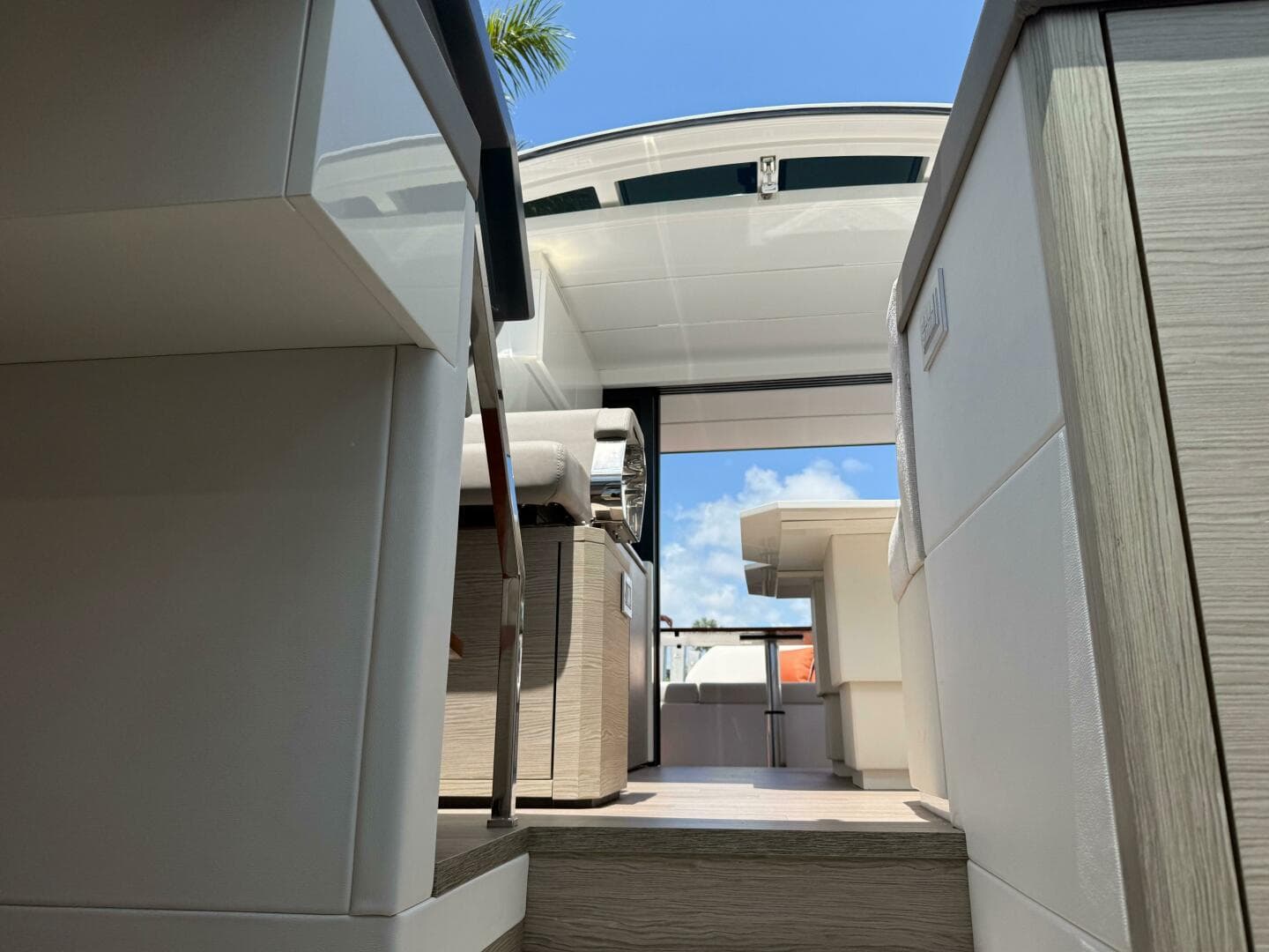 2023 Rio Yachts Sport Coupe