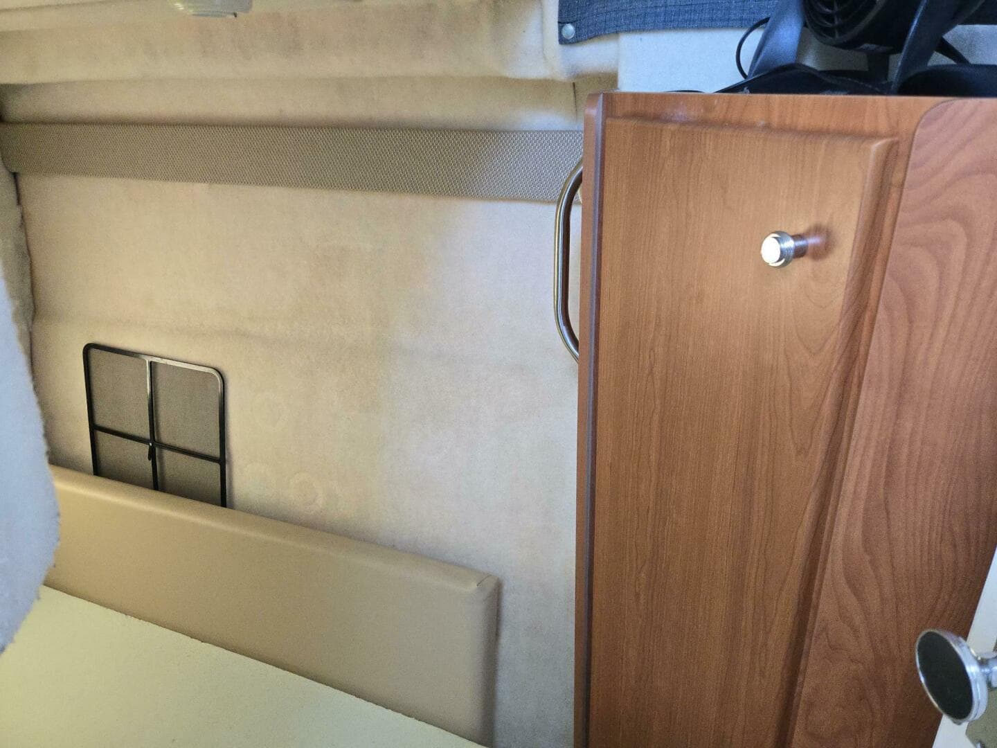 2005 Bayliner 289 EC