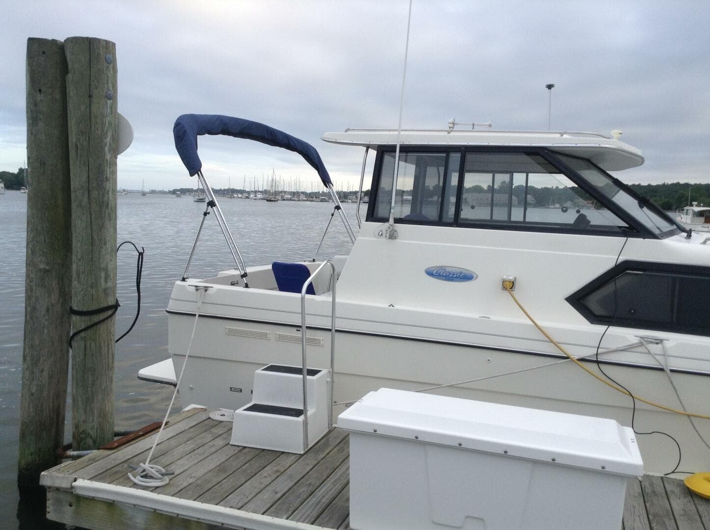 2005 Bayliner 289 EC