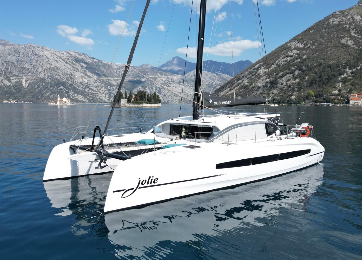 2022 Outremer 55