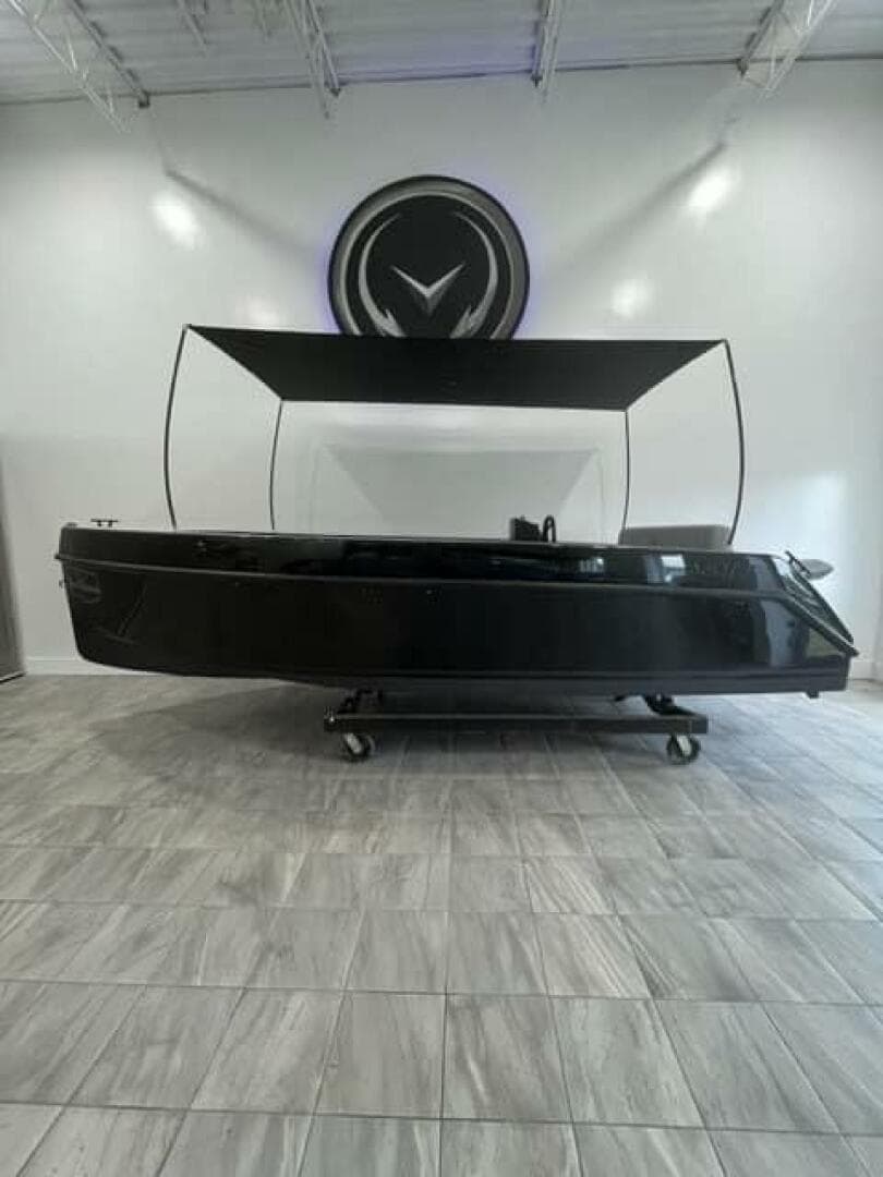 2023 Vision Volt 180