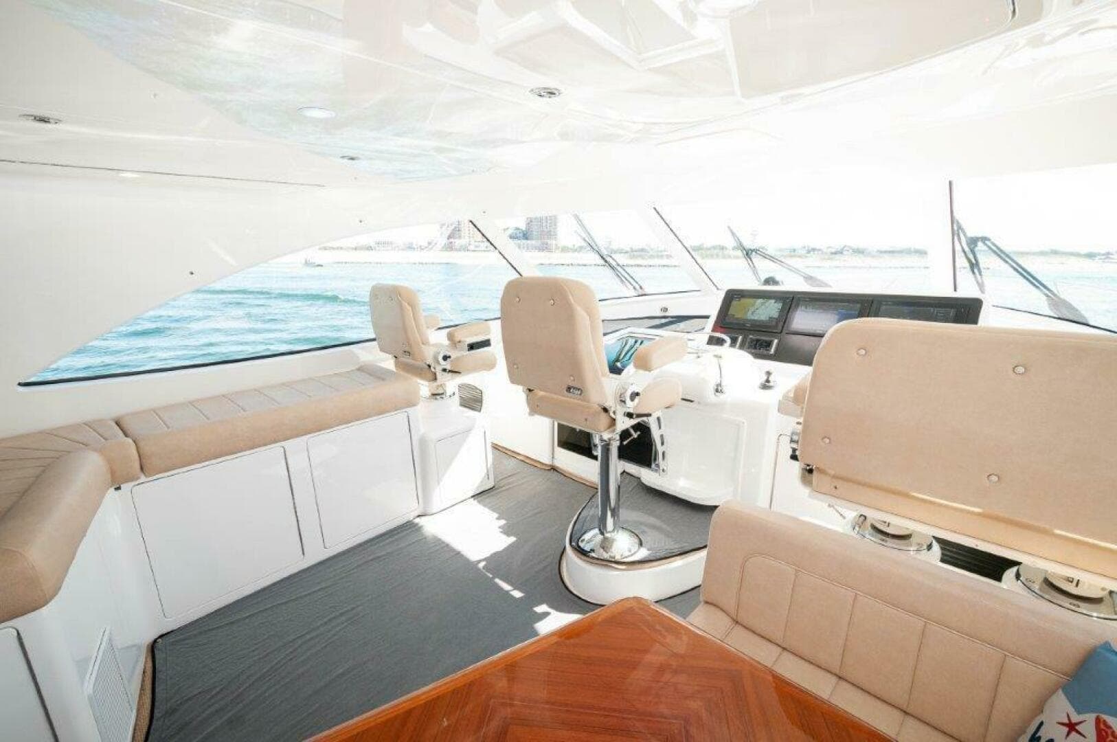 2016 Viking 52 Sport Tower- CONTAGIOUS HABIT-Command Deck 3