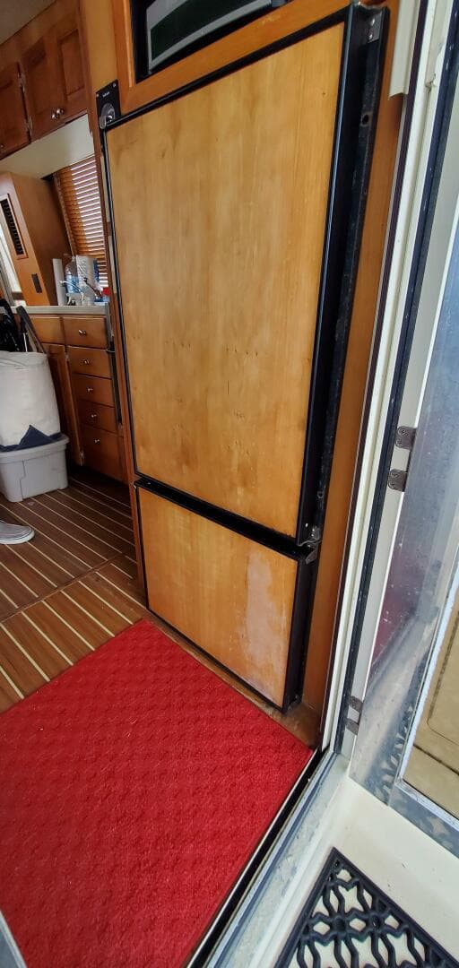 2004 Mainship 400 Trawler