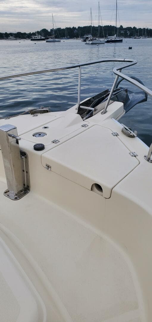 2004 Mainship 400 Trawler