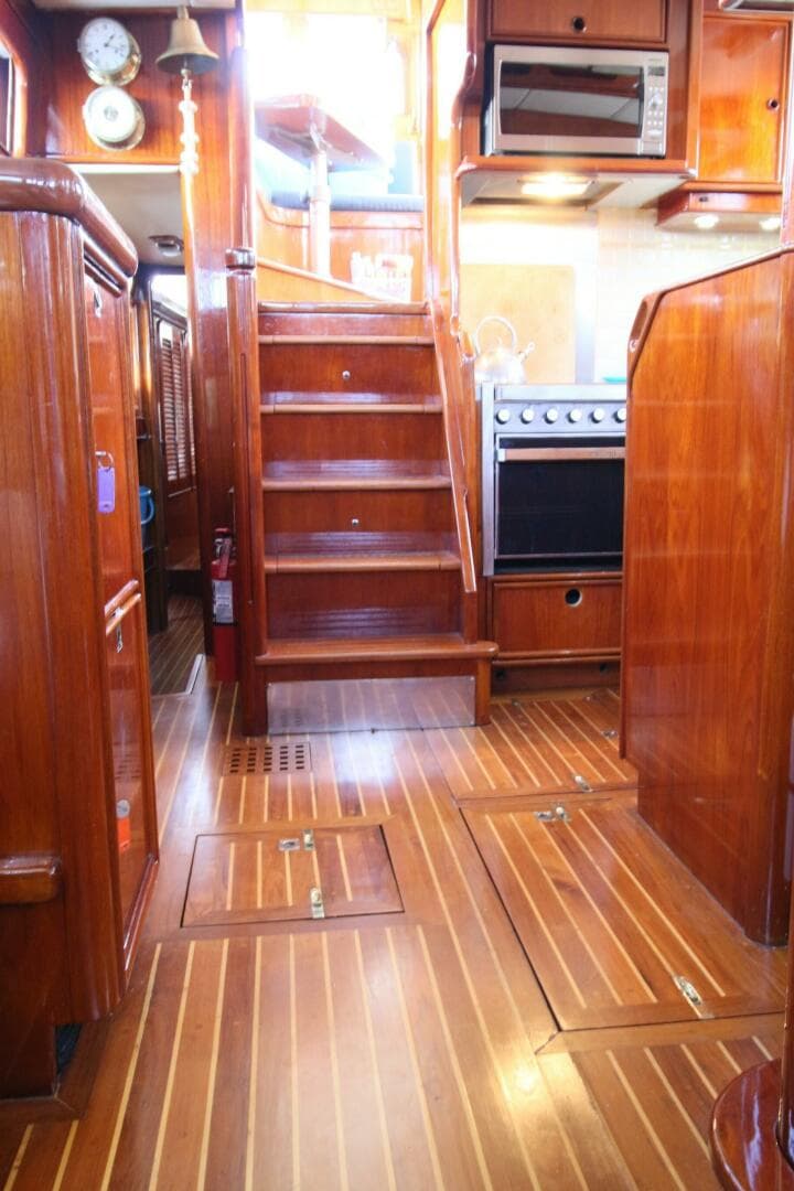 1988 Cooper Pilothouse 60