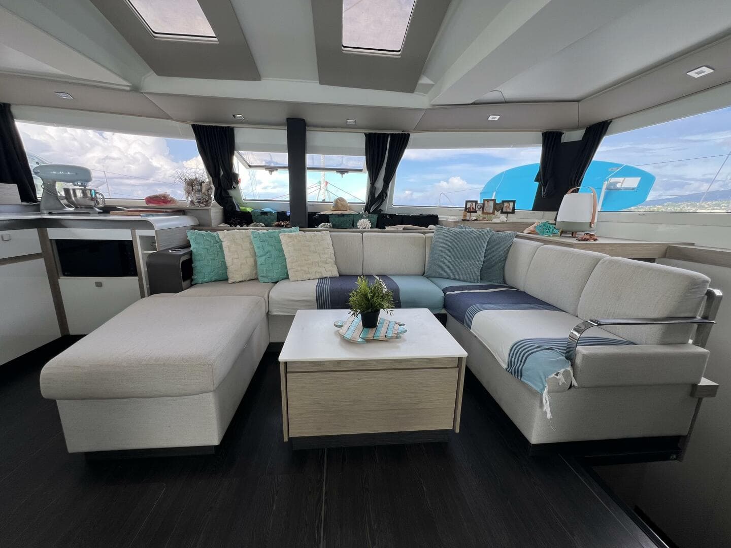 2022 Fountaine Pajot Elba 45