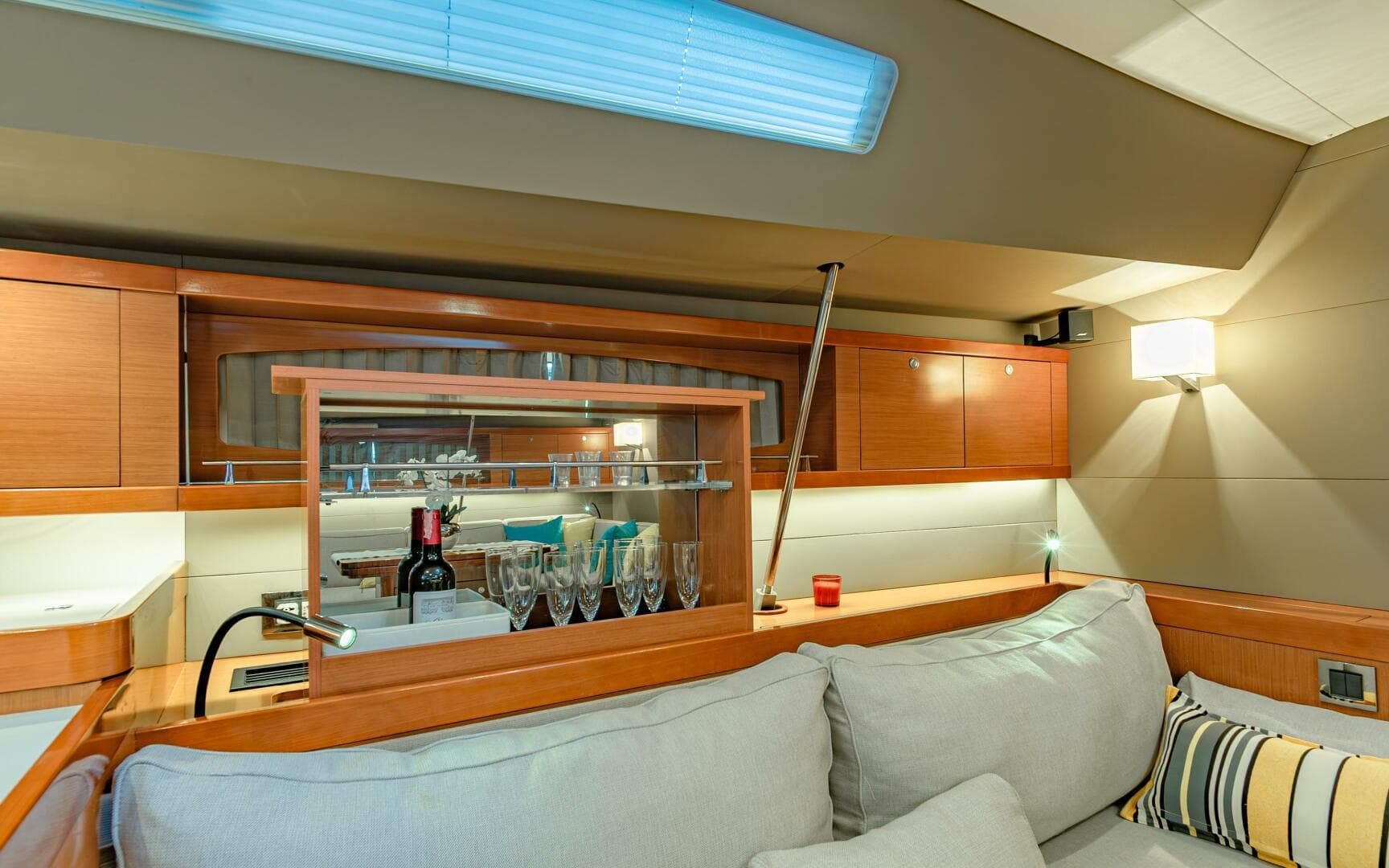 2017 Beneteau Oceanis 60