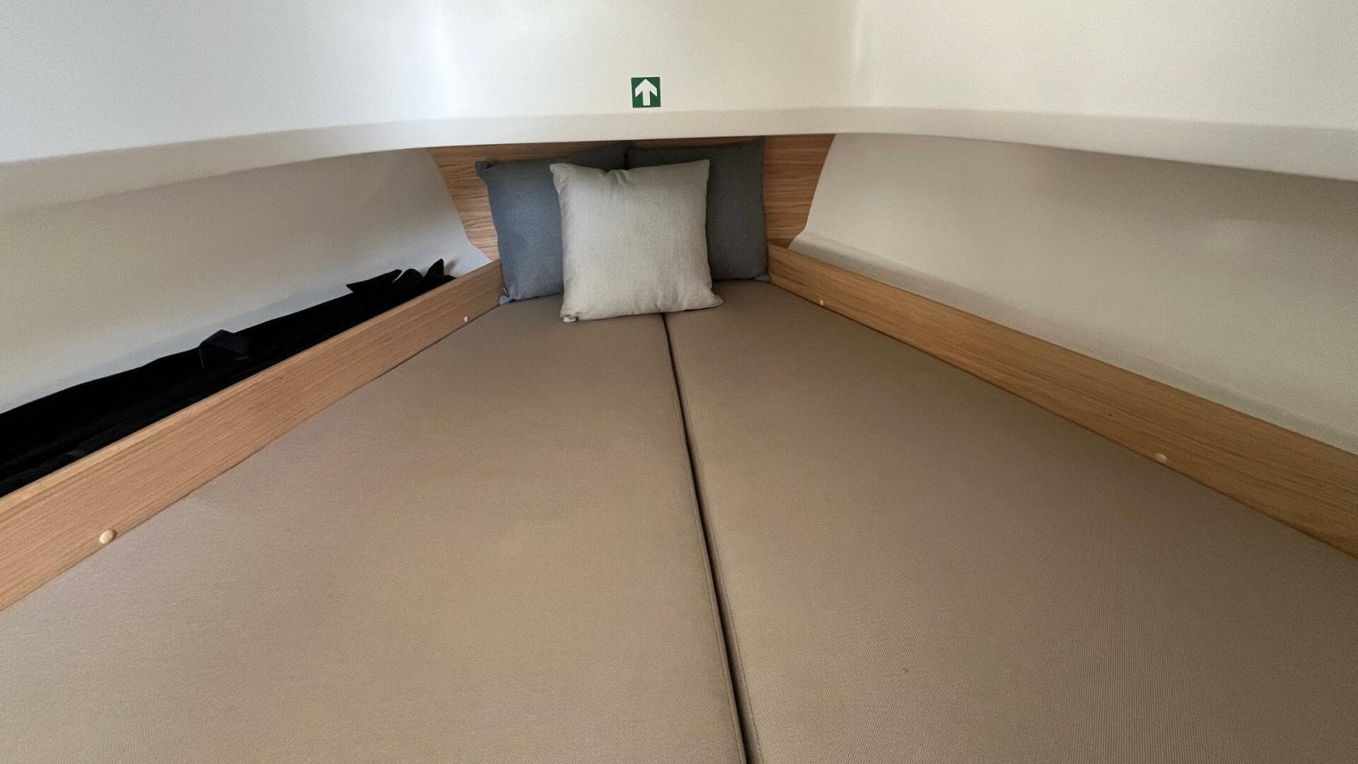 2024 Nimbus Tender 8