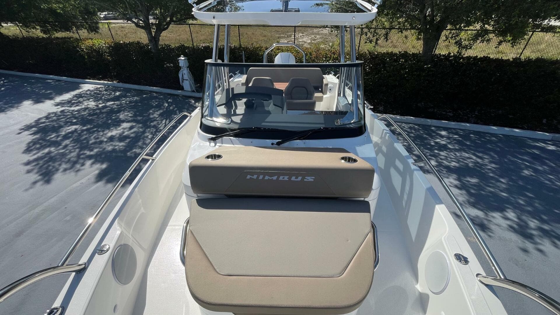 2024 Nimbus Tender 8