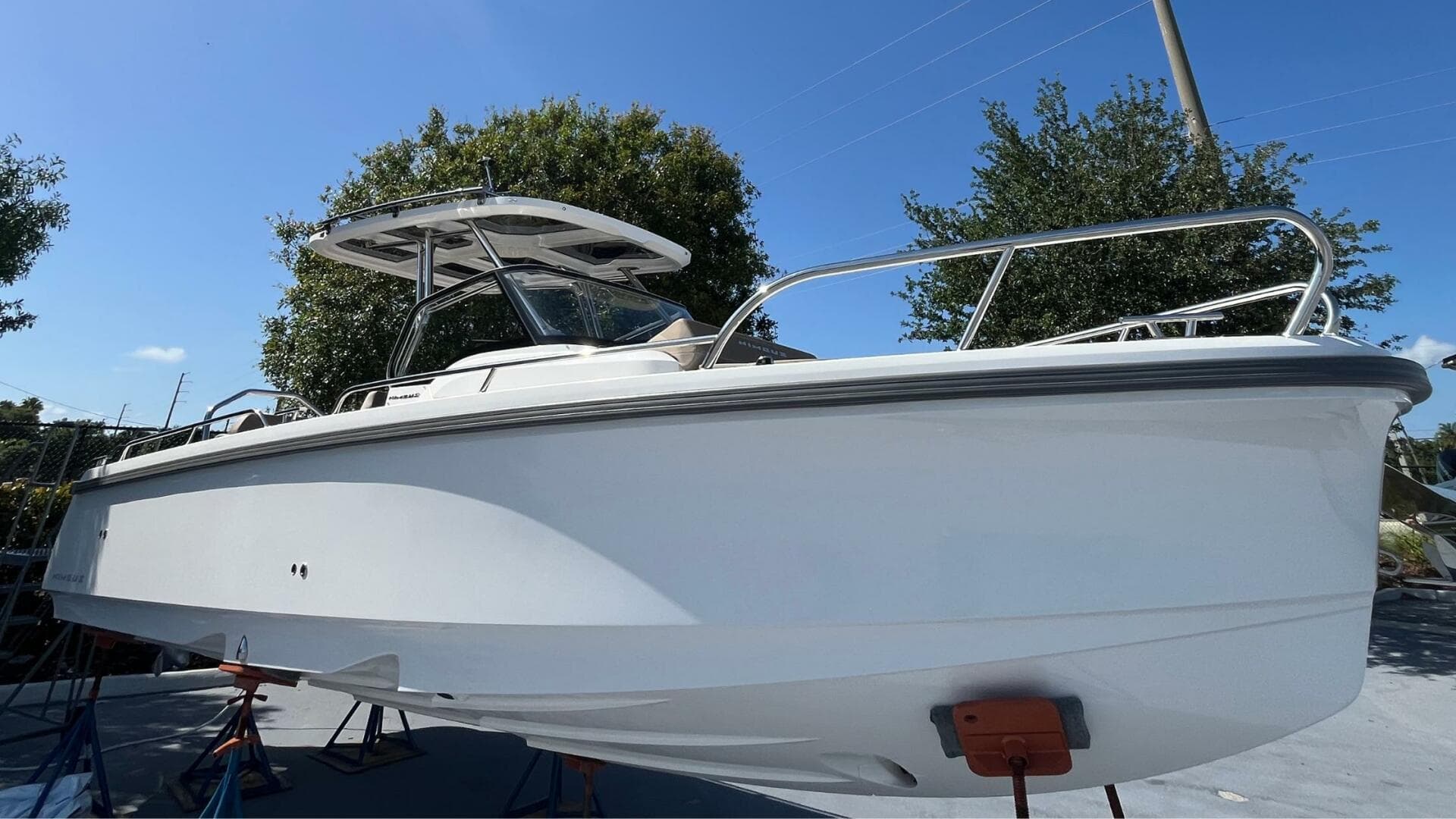 2024 Nimbus Tender 8