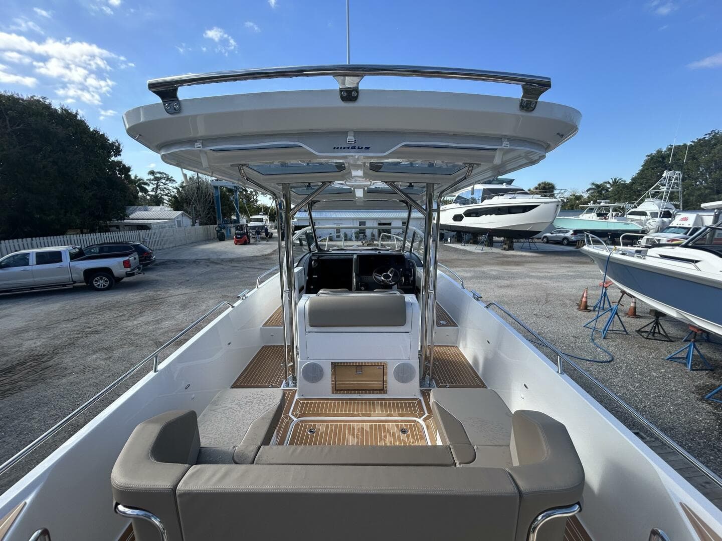 2024 Nimbus Tender 9