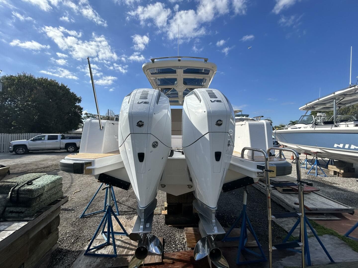 2024 Nimbus Tender 9