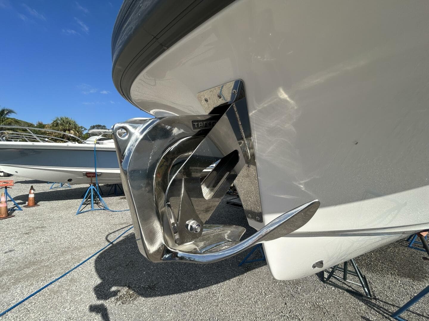 2024 Nimbus Tender 9