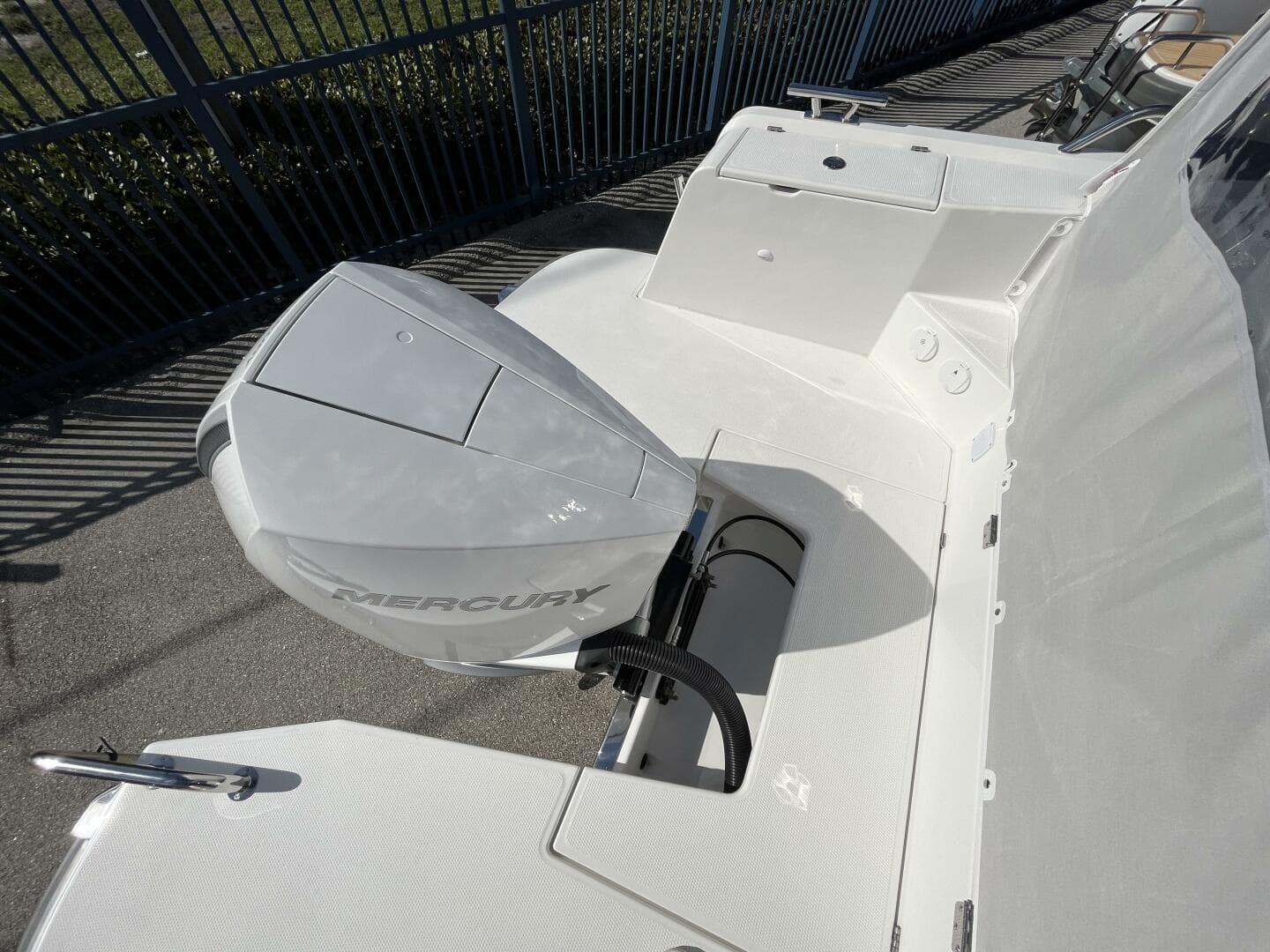 Nimbus Weekender 9 Engine