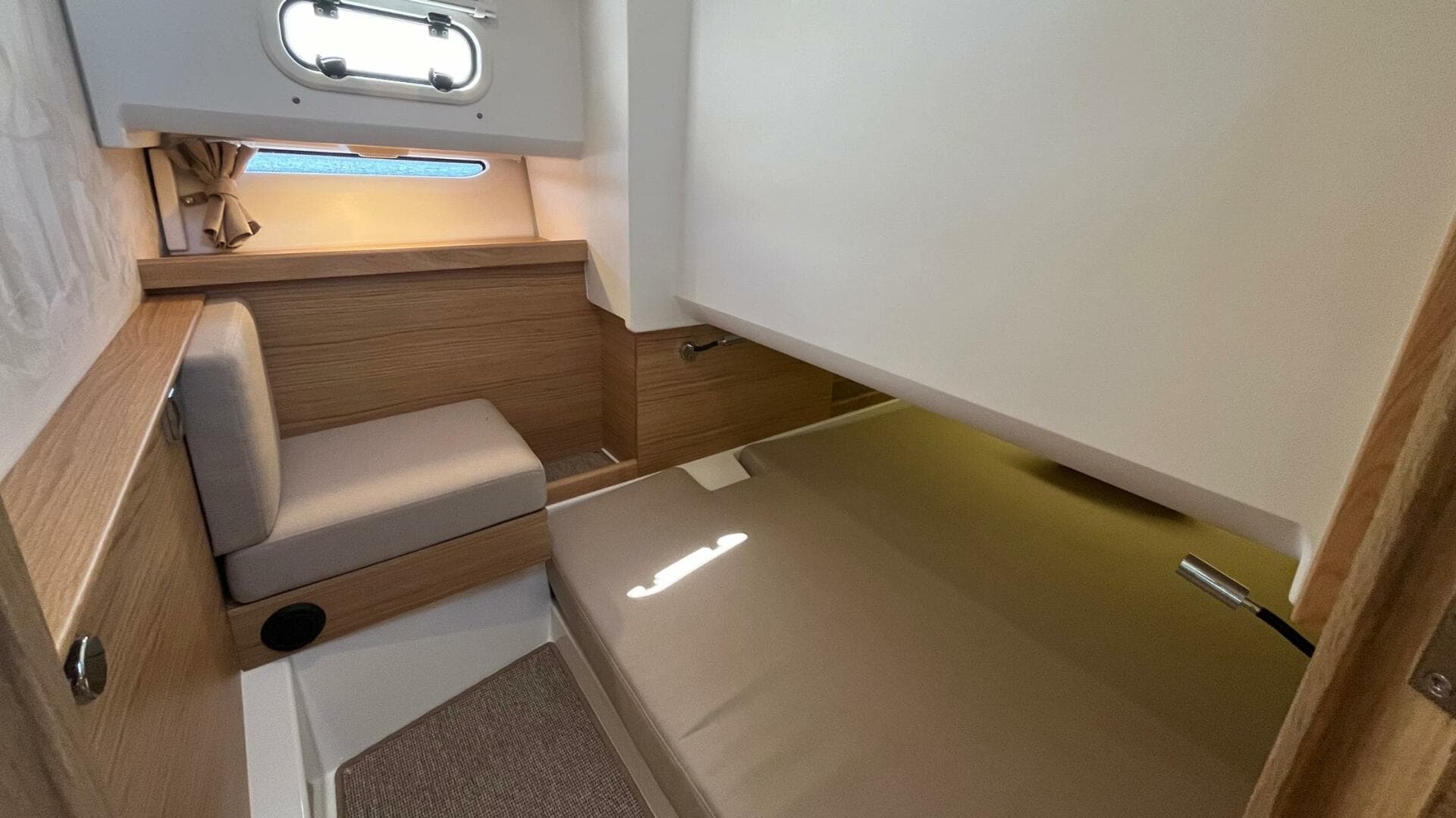 2025 Nimbus Commuter 11