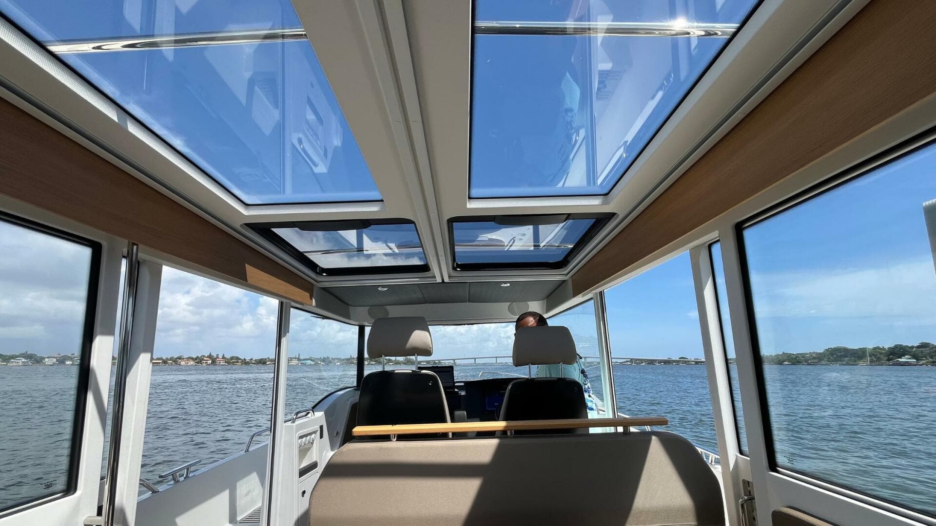 2025 Nimbus Commuter 11