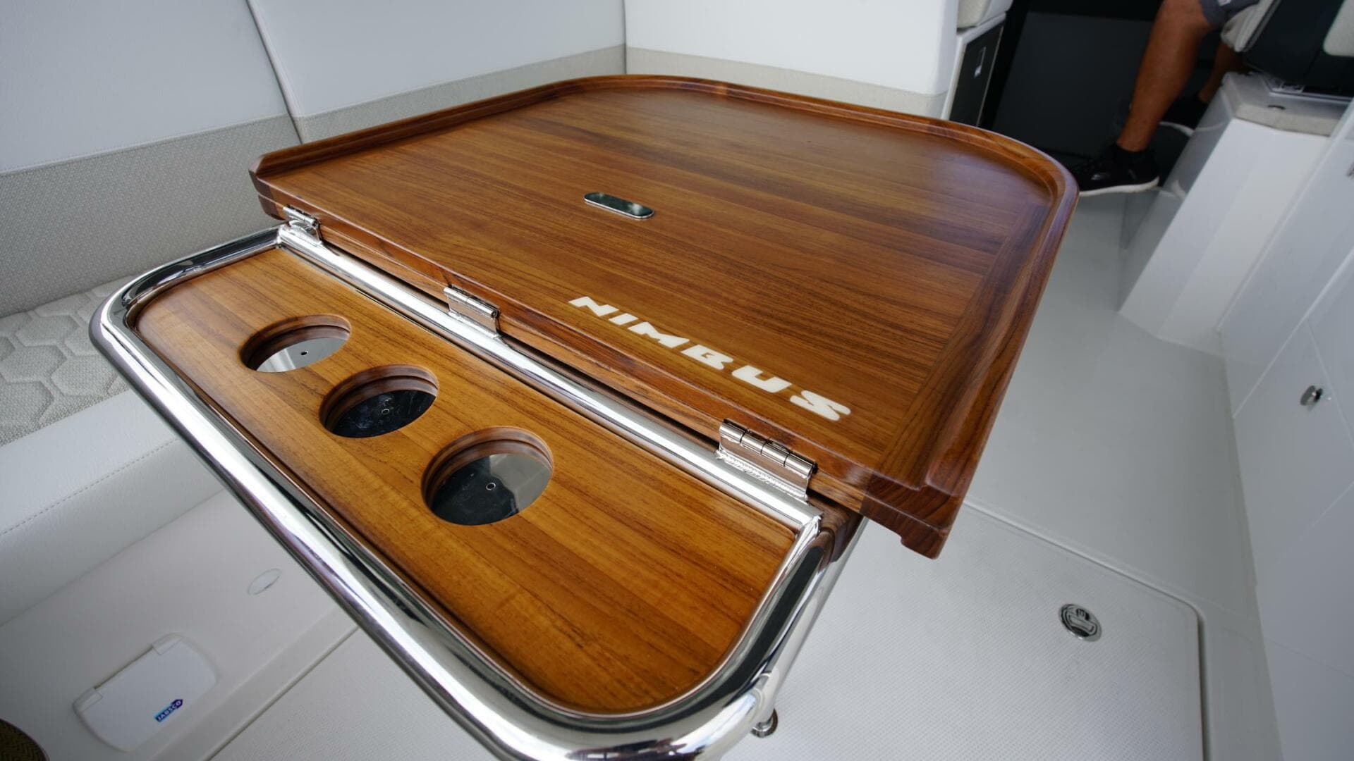 2025 Nimbus Weekender 11