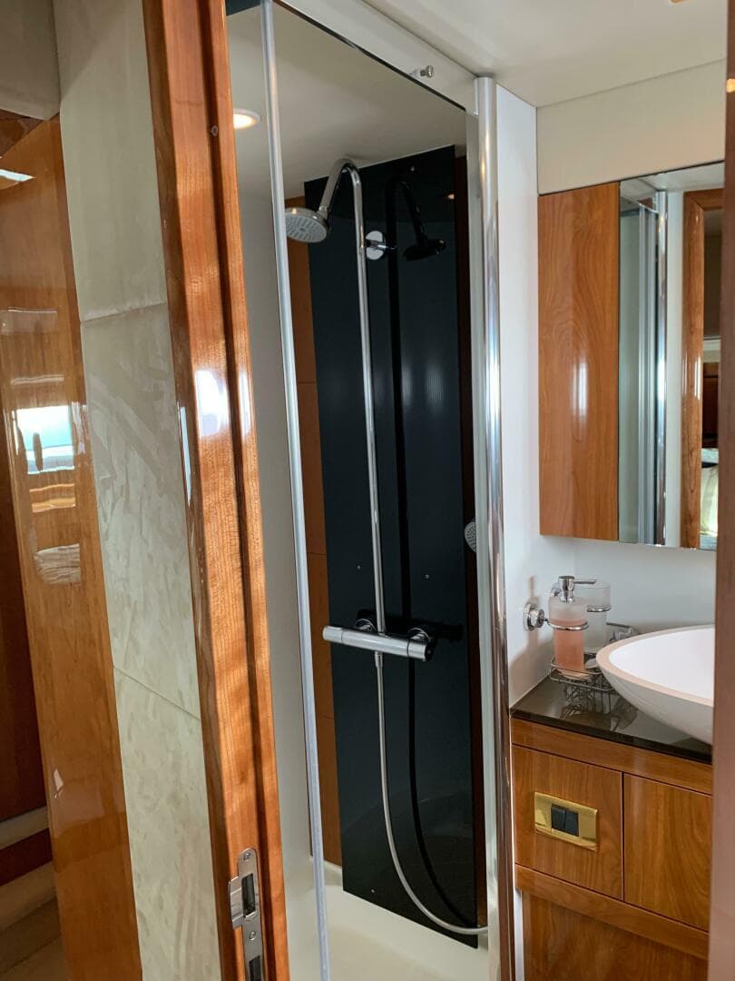 2010 Sunseeker 60 Manhattan