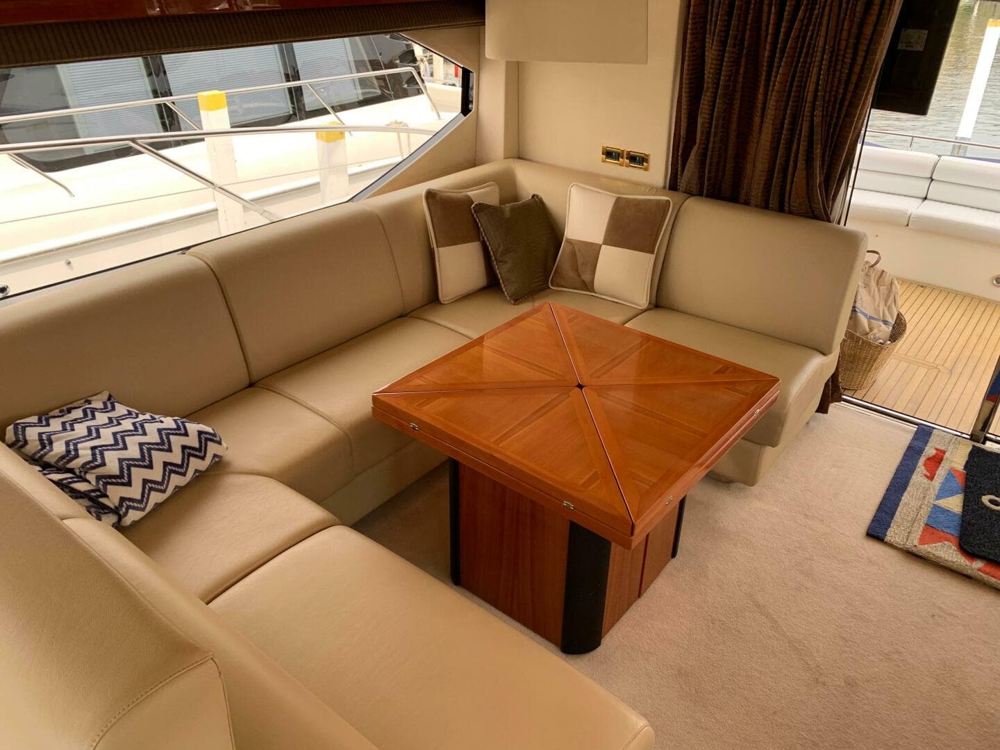 2010 Sunseeker 60 Manhattan
