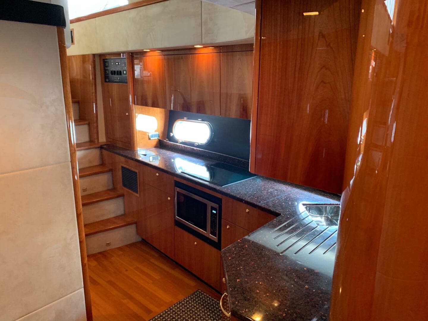 2010 Sunseeker 60 Manhattan