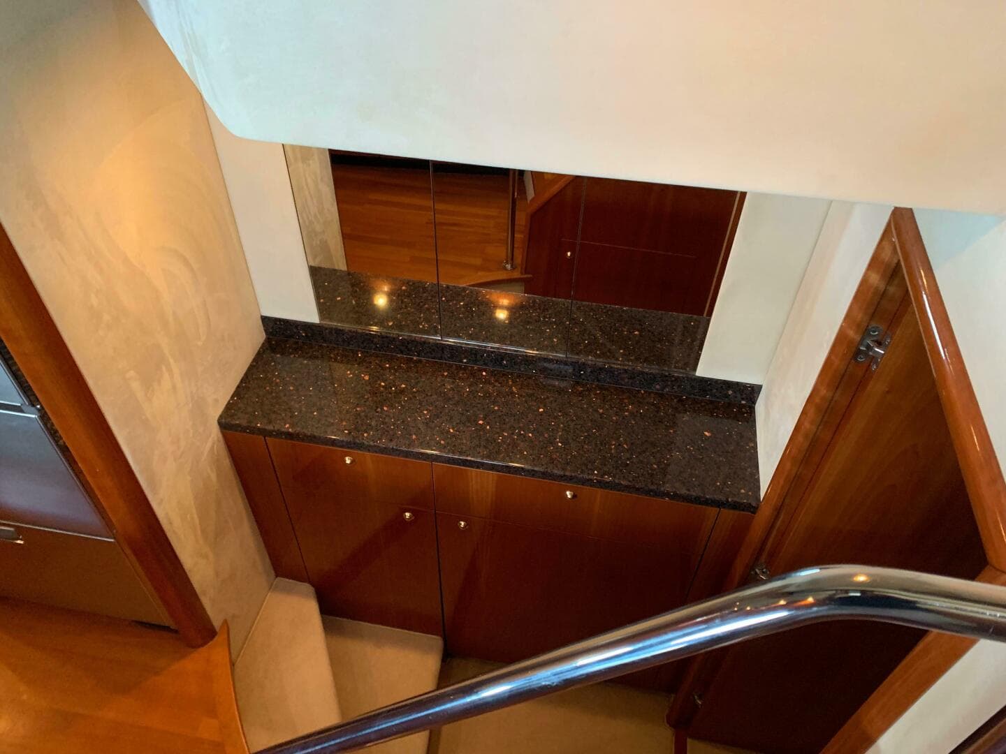 2010 Sunseeker 60 Manhattan