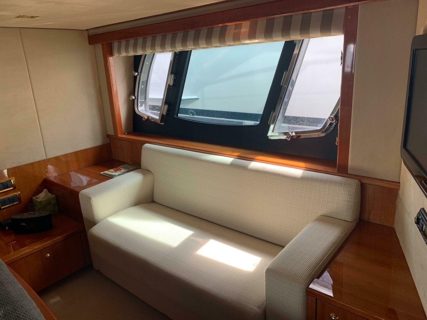 2010 Sunseeker 60 Manhattan