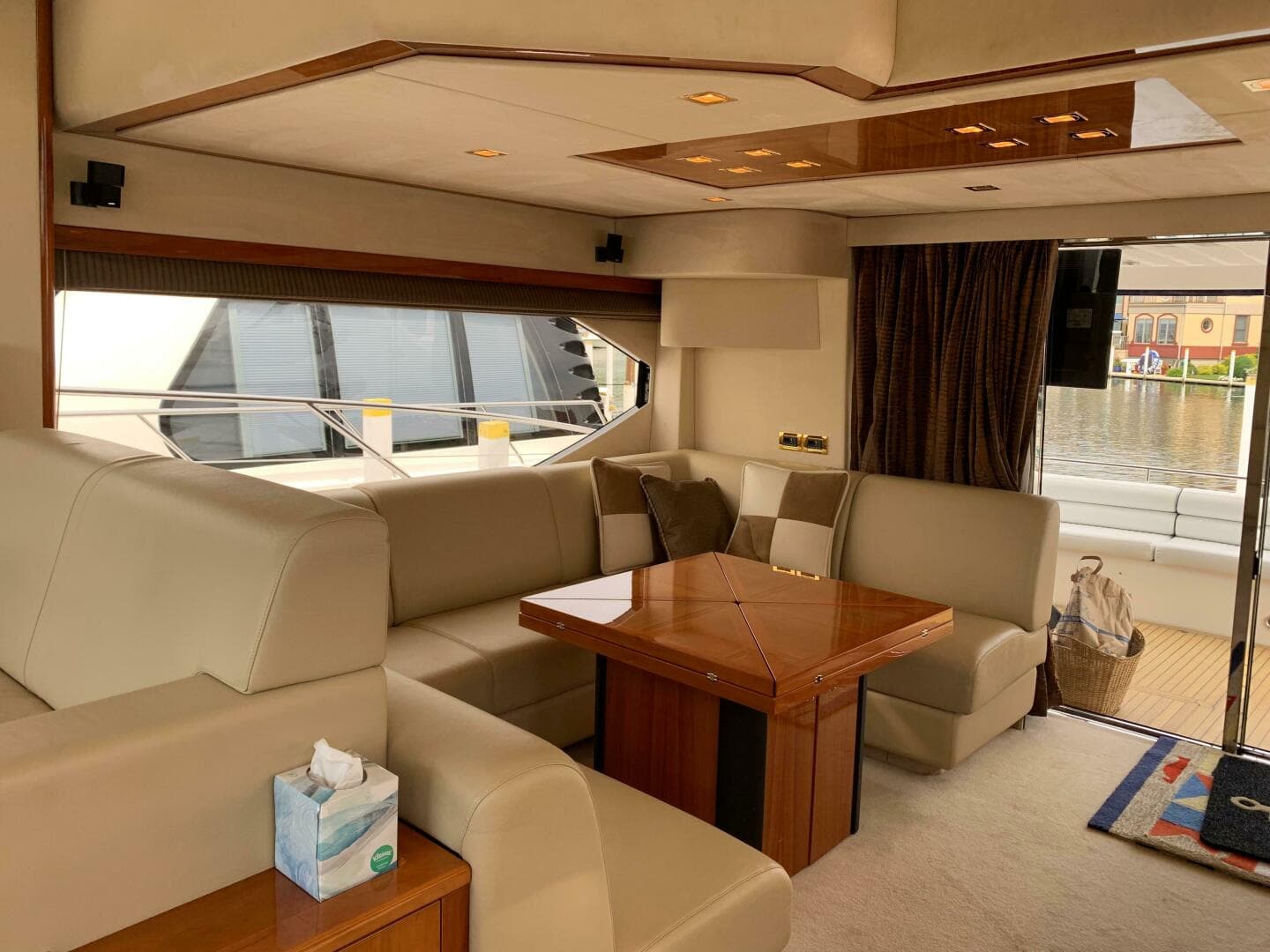 2010 Sunseeker 60 Manhattan