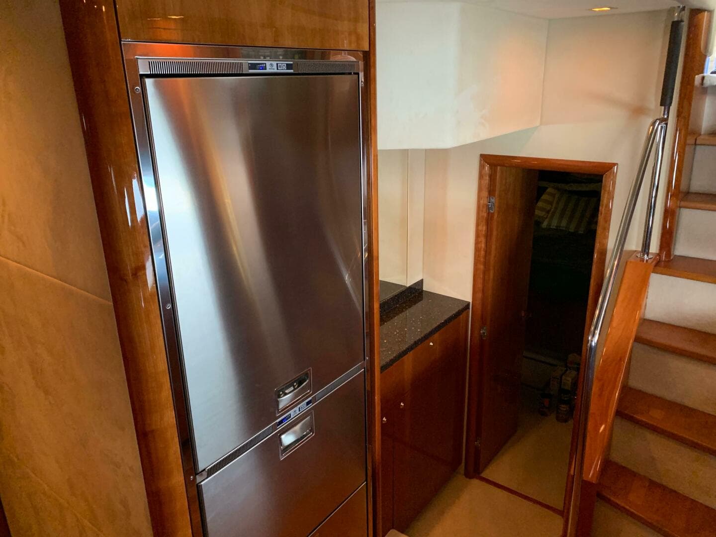 2010 Sunseeker 60 Manhattan