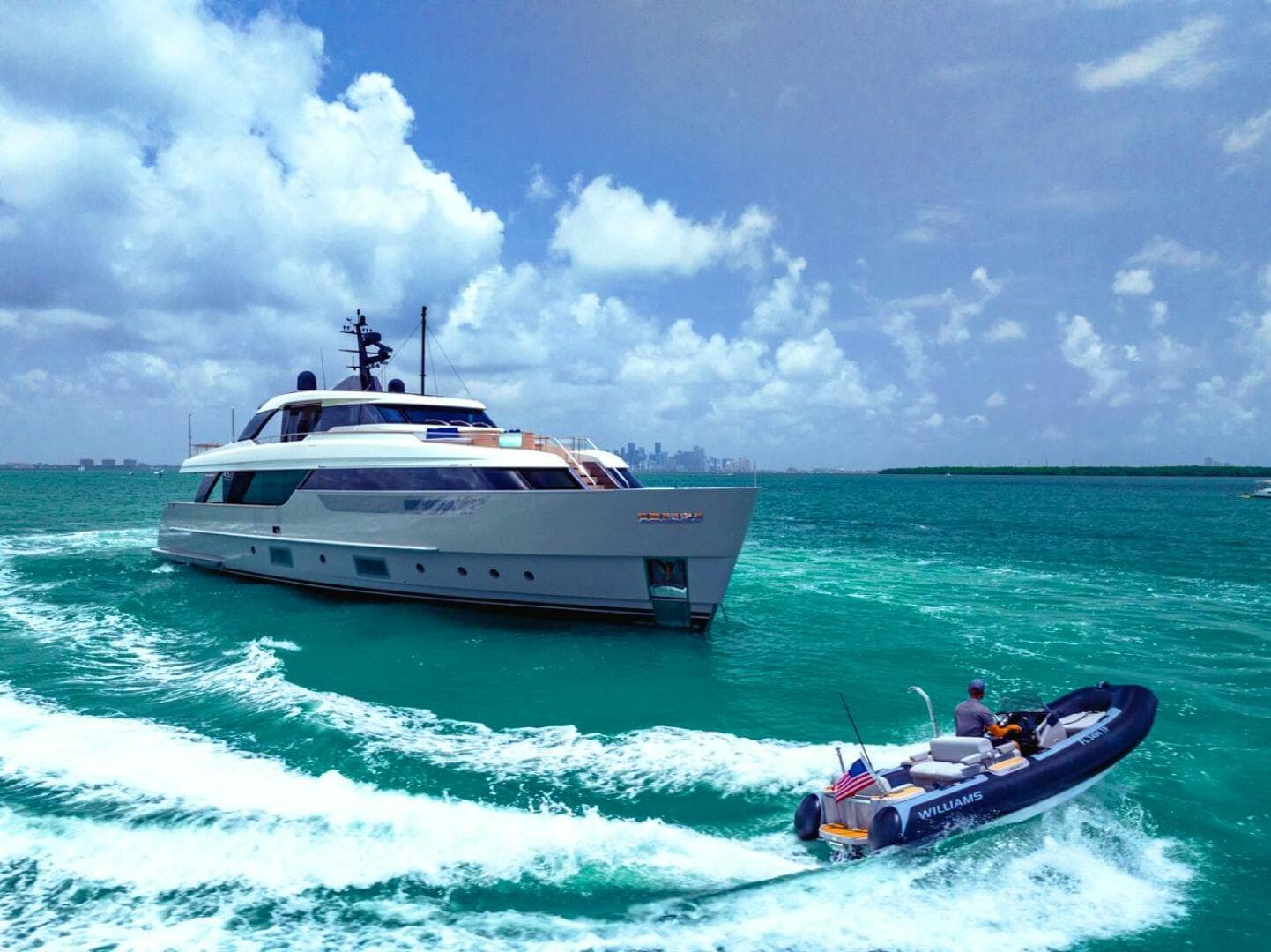 2022 Sanlorenzo SD96