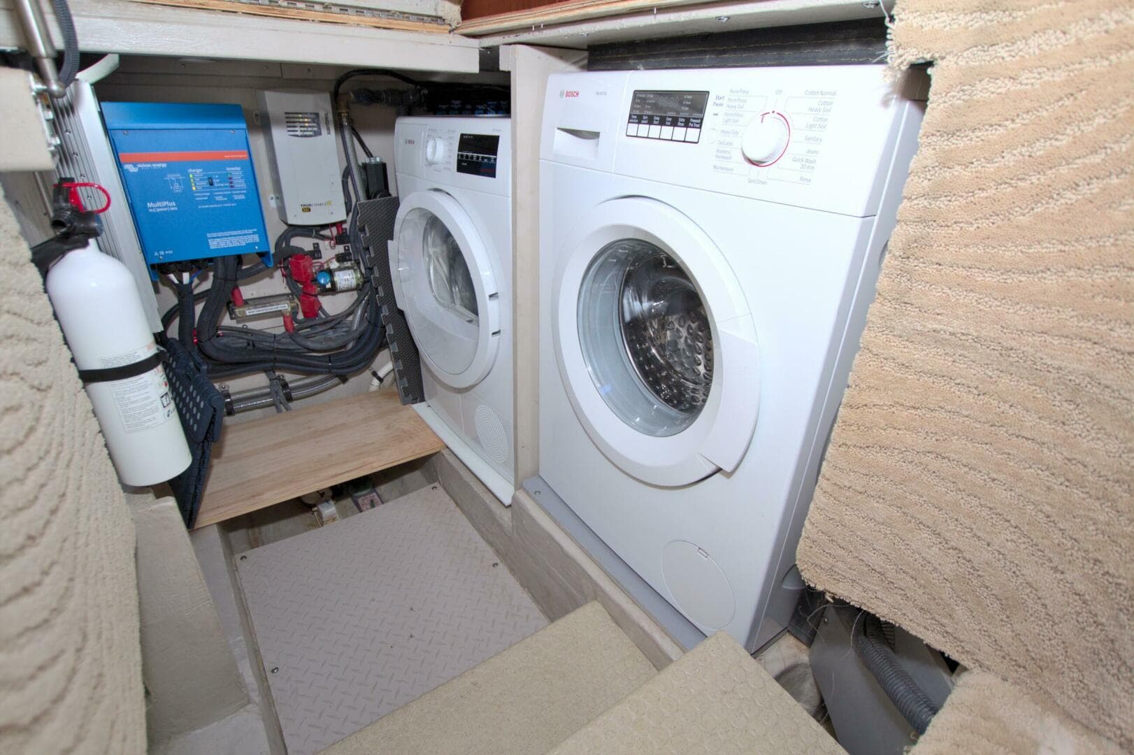 2003 Sea Ray 480 Motor Yacht