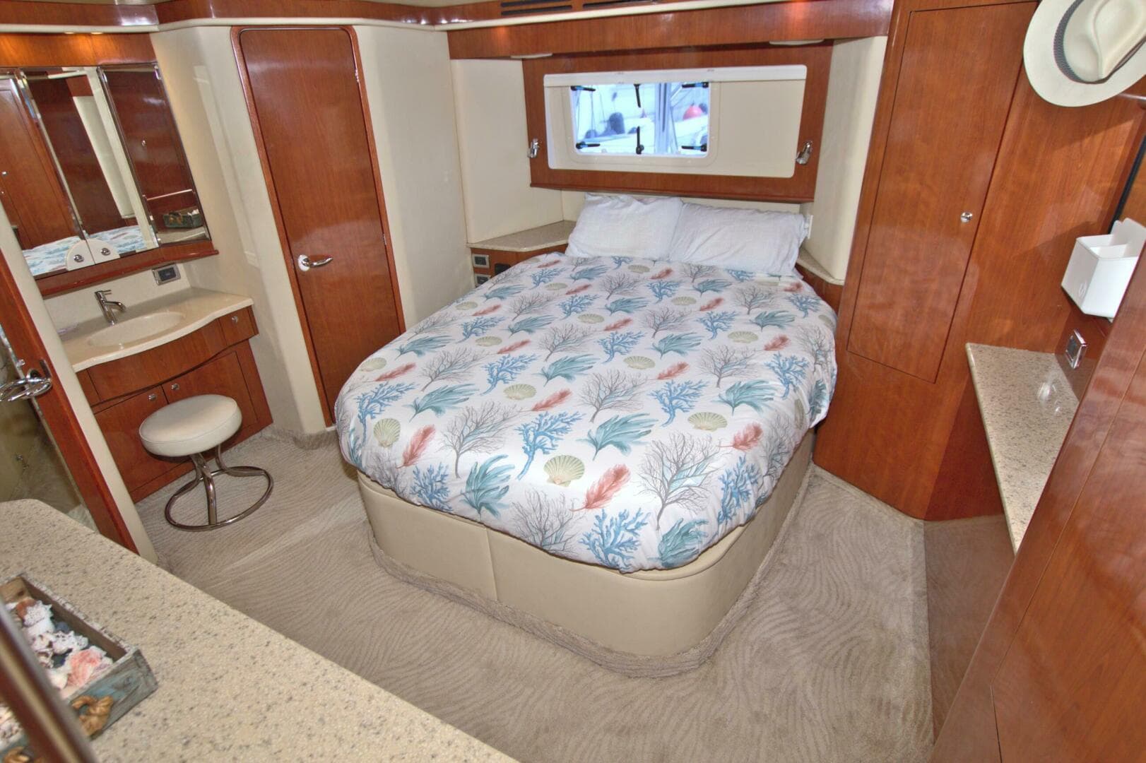 2003 Sea Ray 480 Motor Yacht