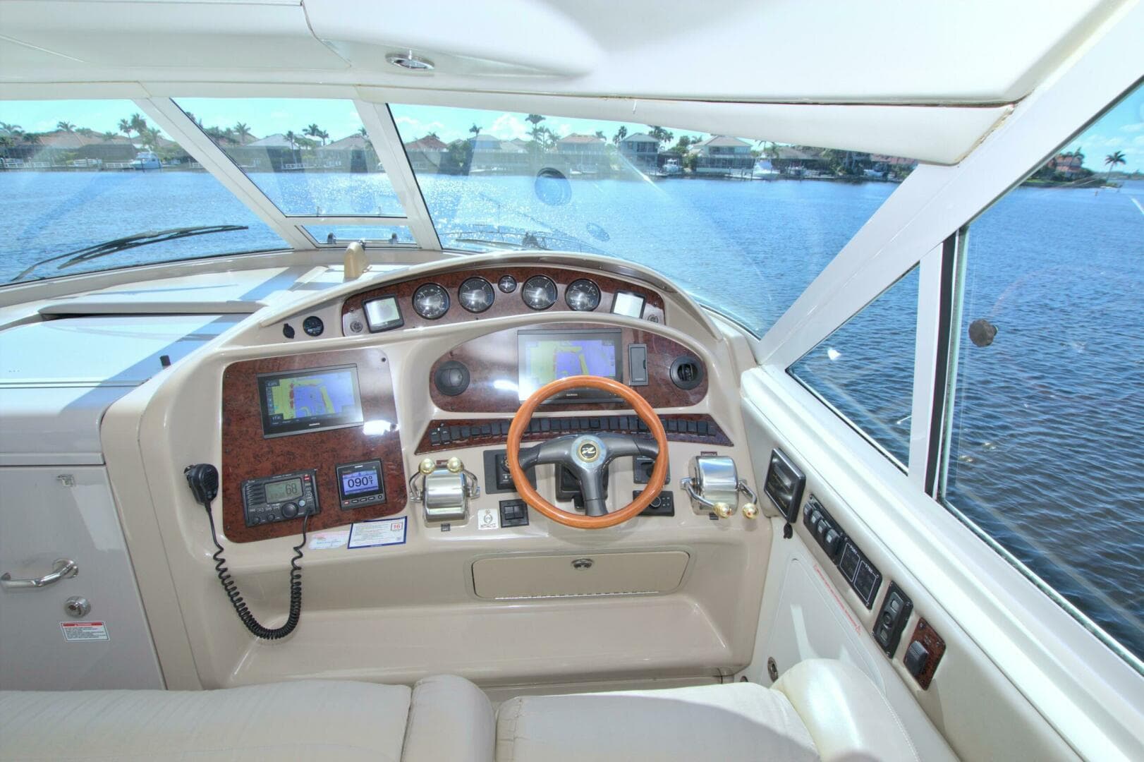 2003 Sea Ray 480 Motor Yacht