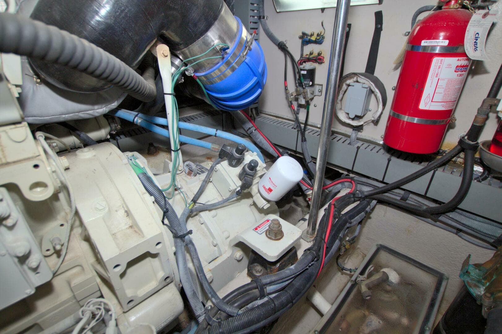 2003 Sea Ray 480 Motor Yacht