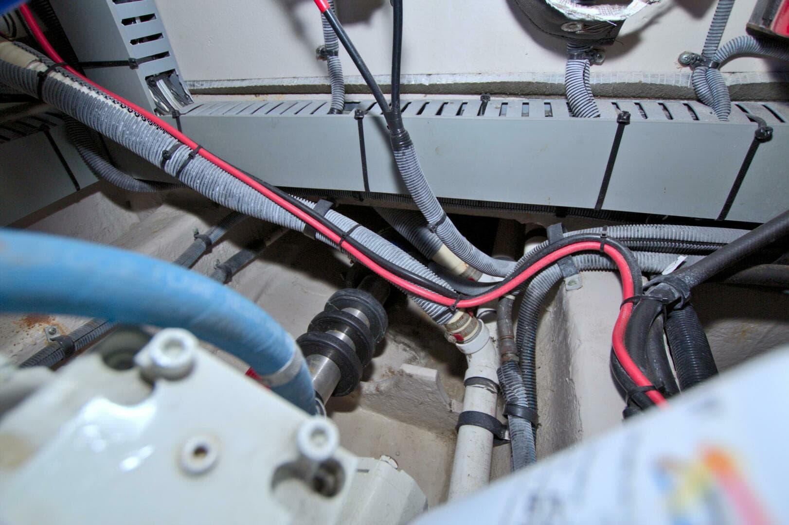 2003 Sea Ray 480 Motor Yacht