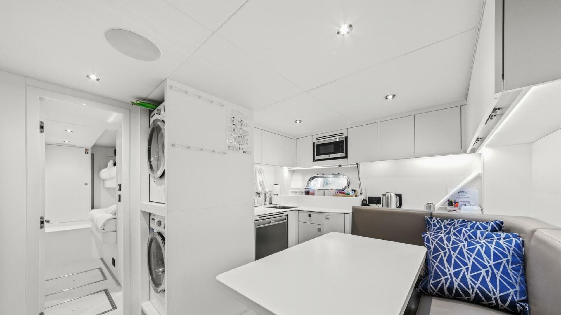 CONTESSA 98’/29.85m 2024 Sunseeker 