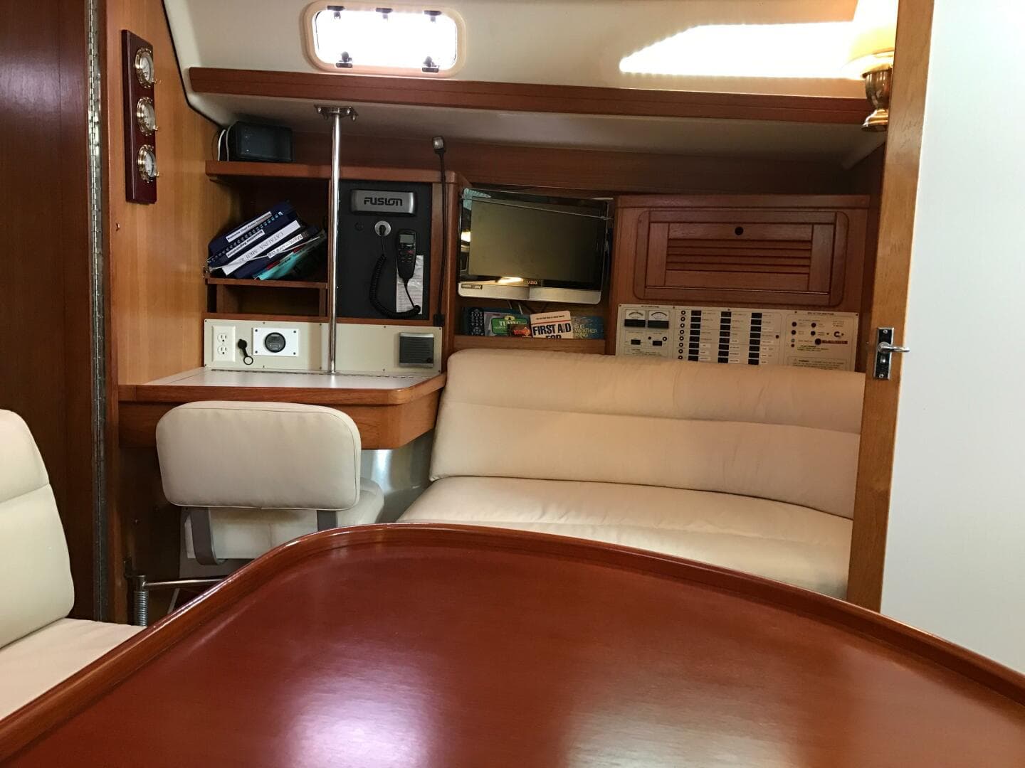 1995 Catalina 42 Mk II