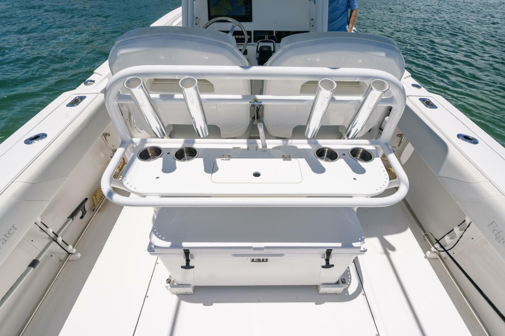 2017 Edgewater 318CC