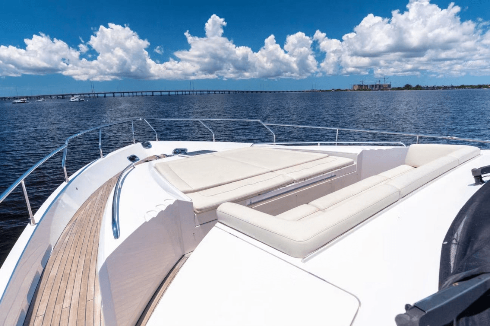 2011 Princess Yachts 