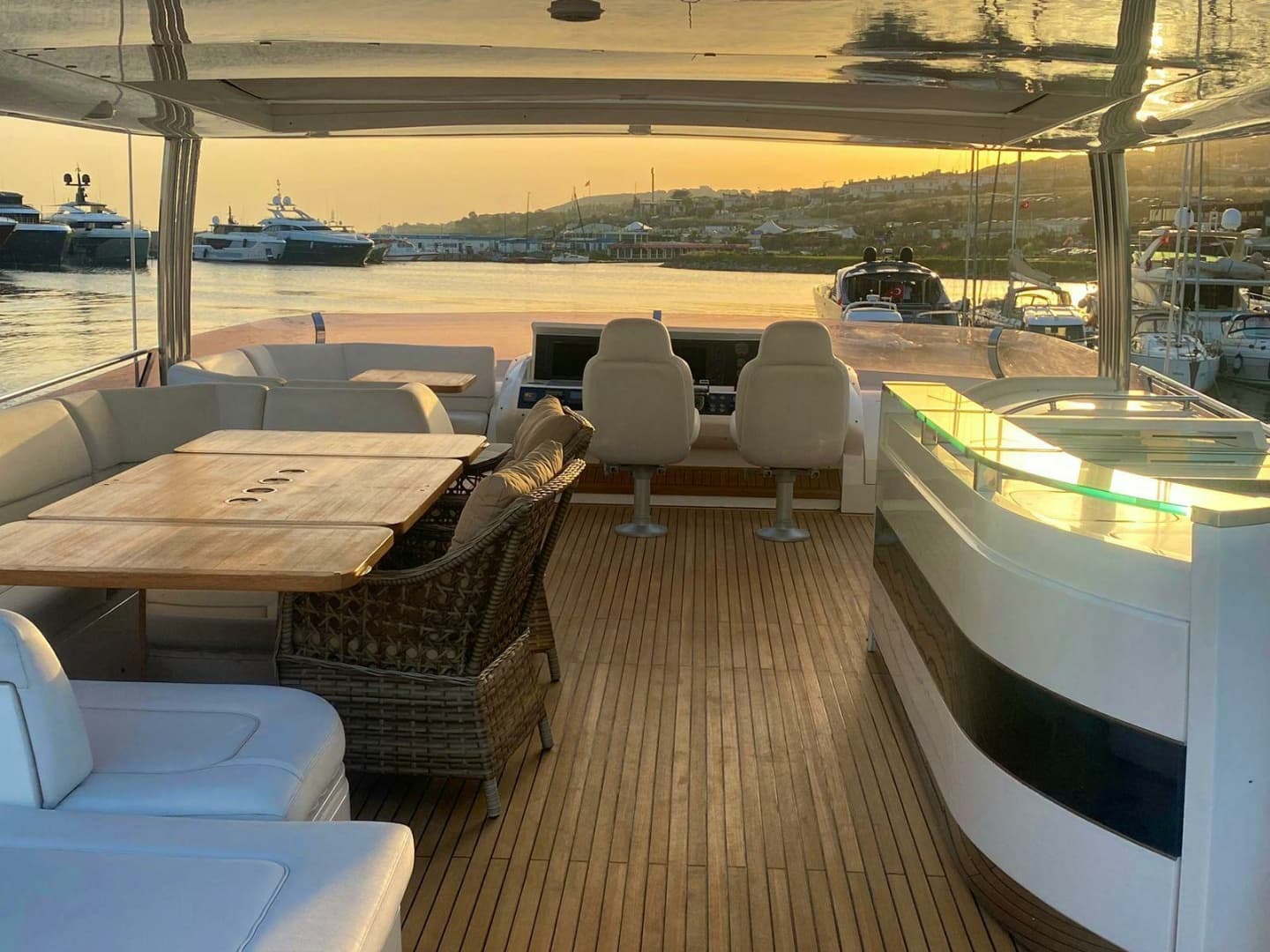 2011 Princess Yachts 