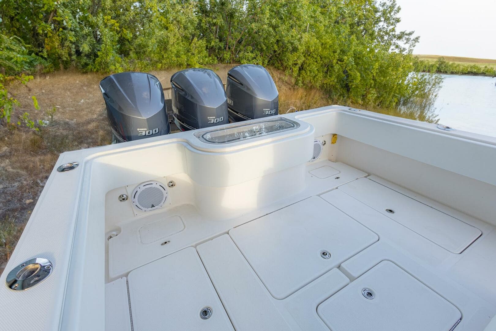 2012 Invincible 36 Open Fisherman