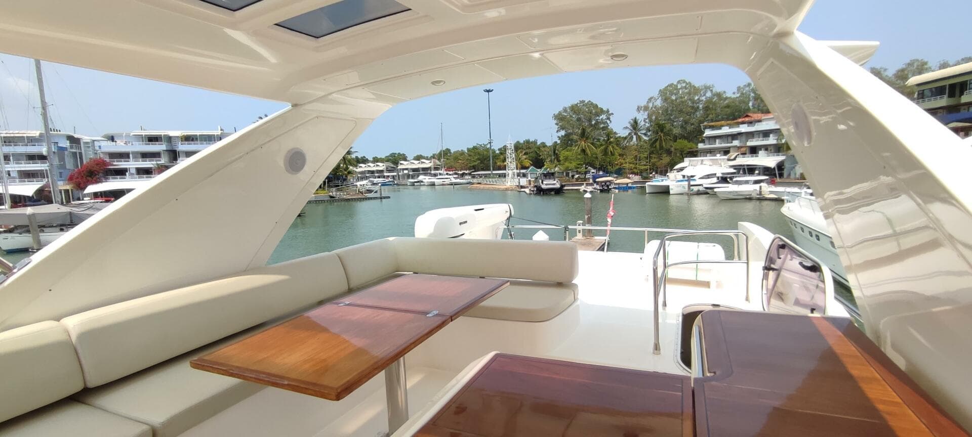2011 Azimut 58 Fly