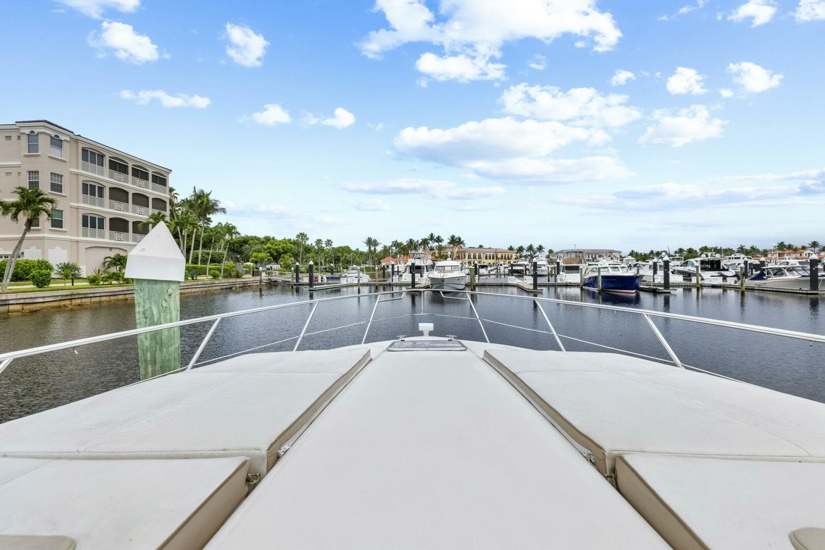 2016 Formula 45 Yacht