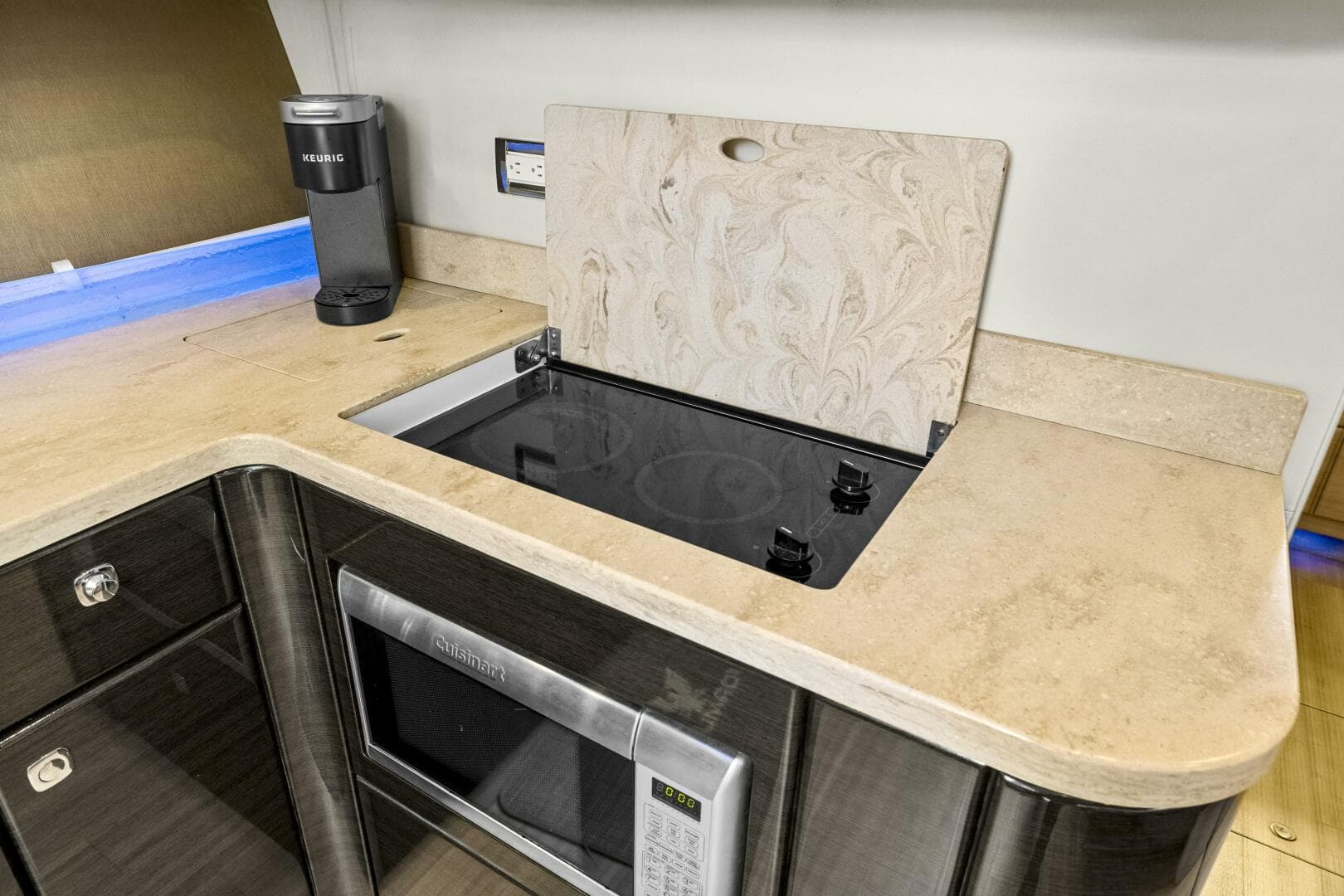 2016 Formula 45 Yacht