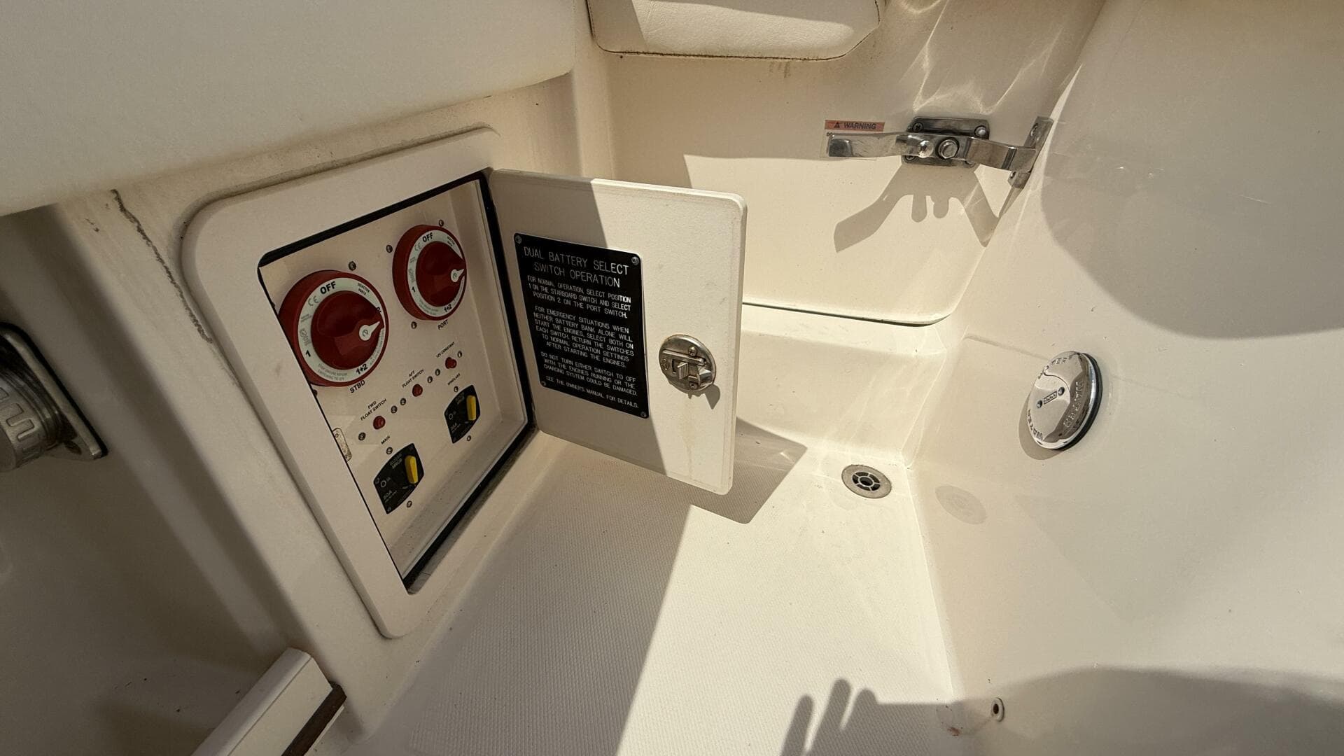 2016 Grady-White 307 Freedom